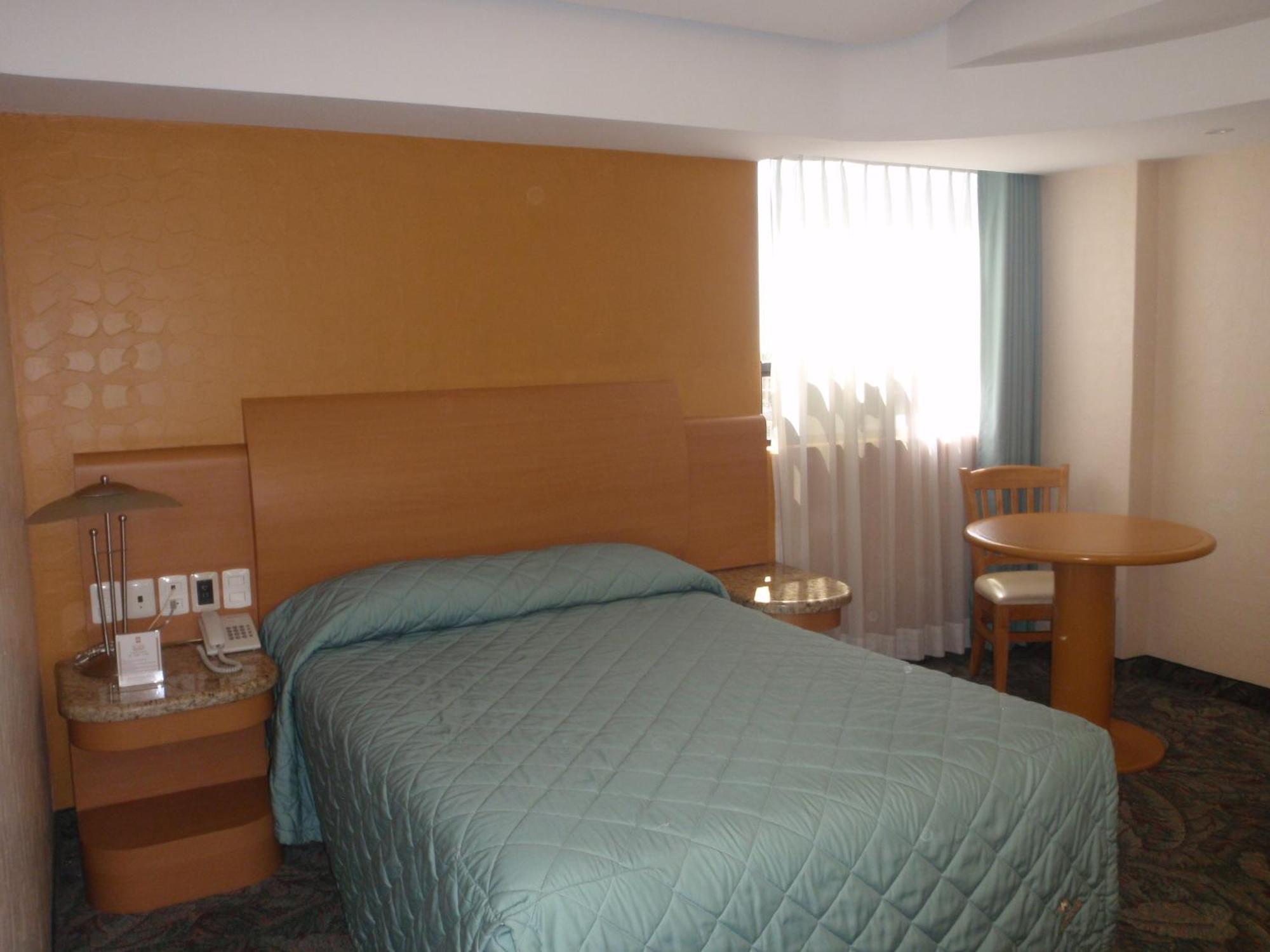 Hotel Plaza Las Fuentes San Juan San Juan Cuautlancingo Eksteriør billede